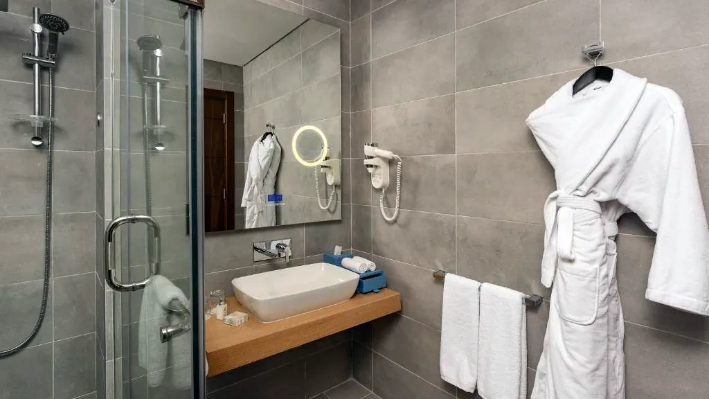 الفندق ريجال هايتس - العلمين